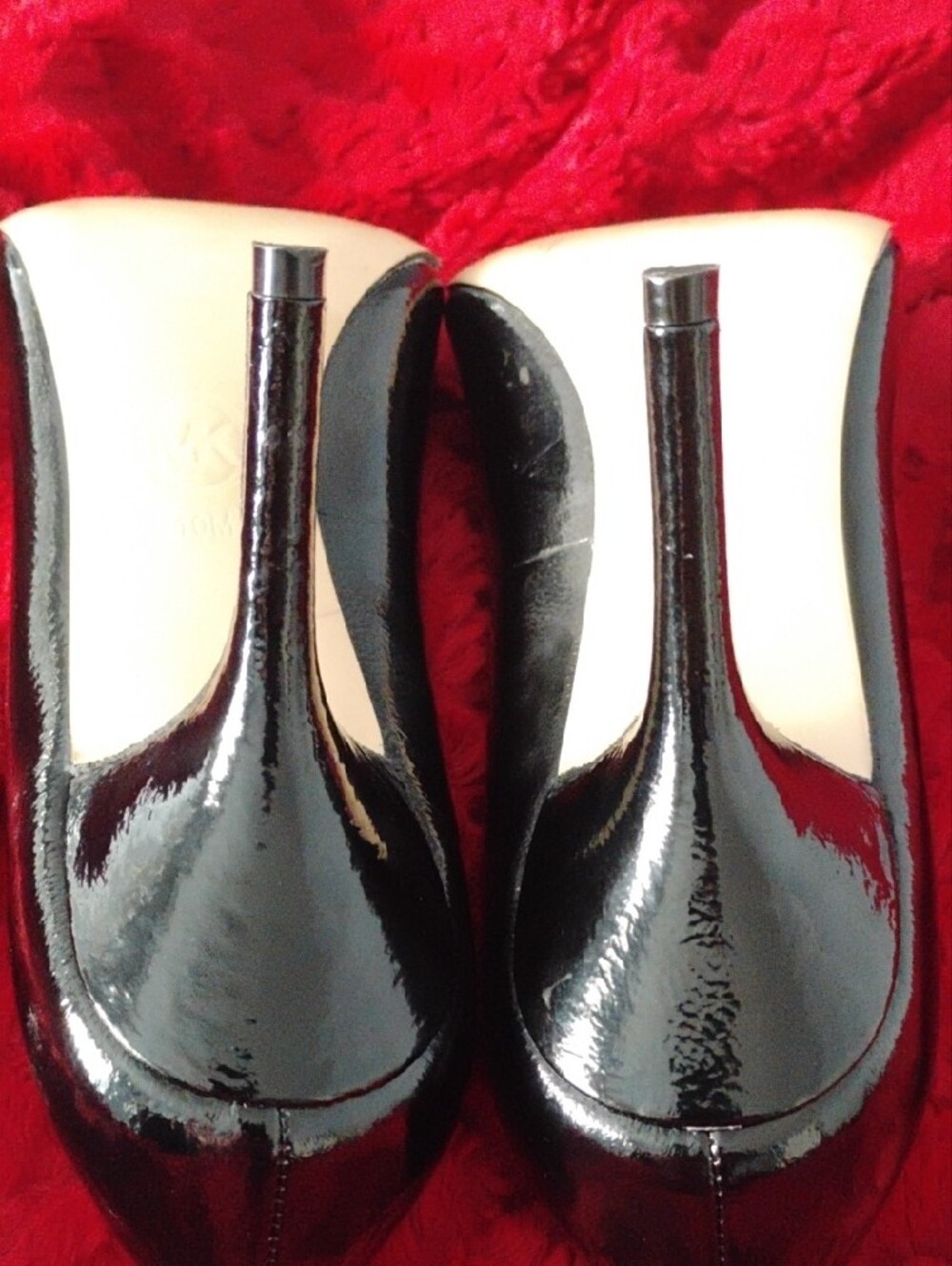 Michael Kors Black Patent Leather Round-Toe Heels - Picture 5 of 8